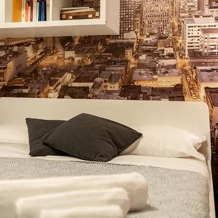 Apartment Spacious Bright Near Center And With Air Conditioning